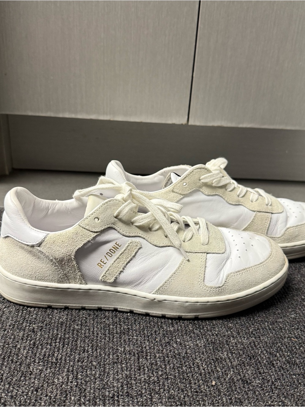 Re/Done White and Cream Suede Leather Low-Top Sneakers